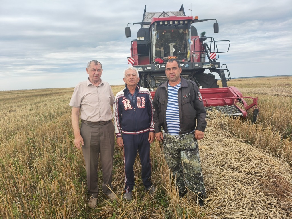 В Ртищевском районе продолжается уборочная кампания.